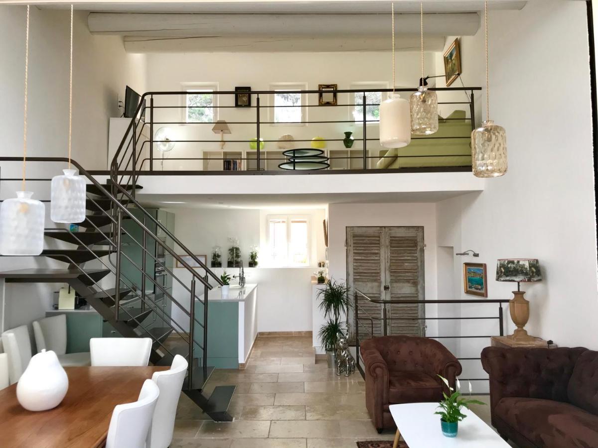 La Maison Du Courtil, Amande-Olive موستيه سانت ماري المظهر الخارجي الصورة