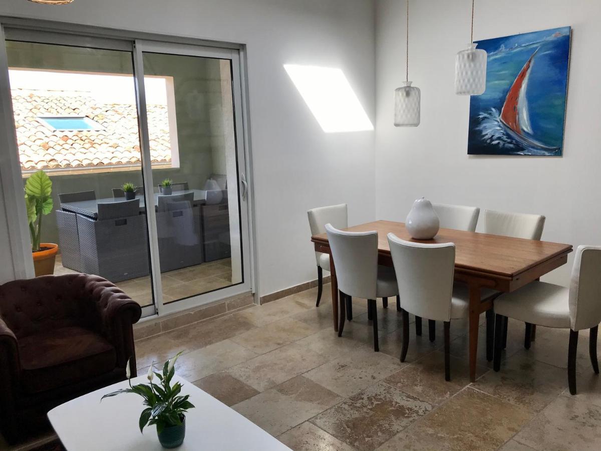 La Maison Du Courtil, Amande-Olive موستيه سانت ماري المظهر الخارجي الصورة